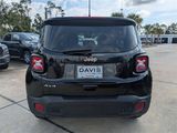 Certified 2023 Jeep Renegade Latitude image 4