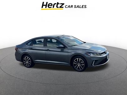 Used 2025 Volkswagen Jetta SE