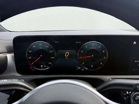Used 2021 Mercedes-Benz CLA 250 4MATIC w/ Premium Package image 17