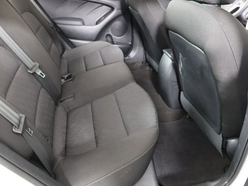 Used 2016 Kia Forte LX image 22