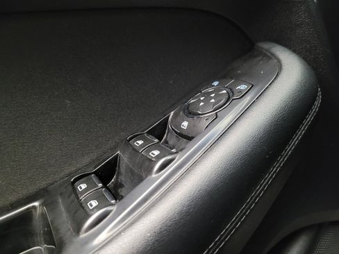 Used 2019 Ford Edge SEL FWD image 27