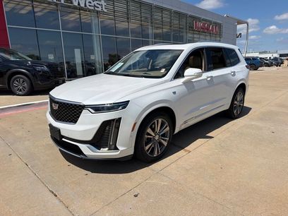 Used 2021 Cadillac XT6 Premium Luxury w/ Platinum Package