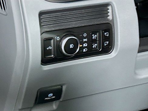 New 2025 Ford F350 XLT w/ 360-Degree Camera Package AWD/4WD image 10