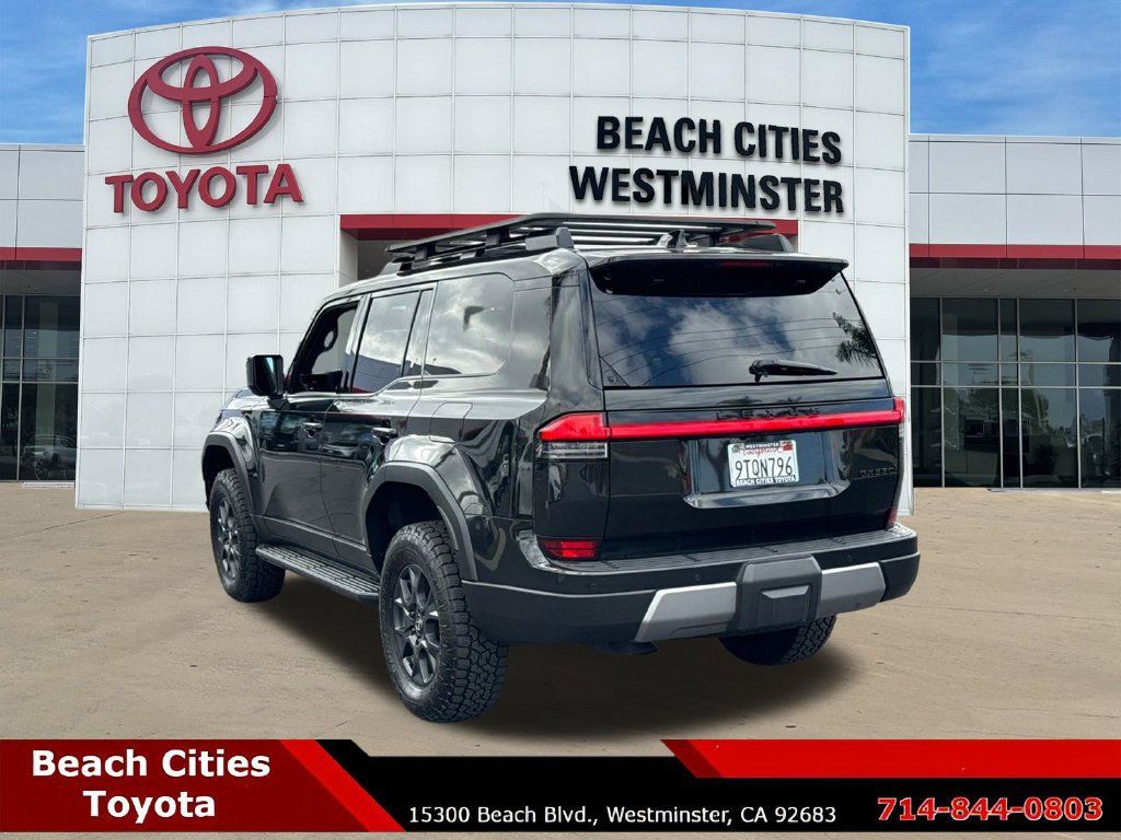 Used 2025 Lexus GX 550 AWD/4WD image 8