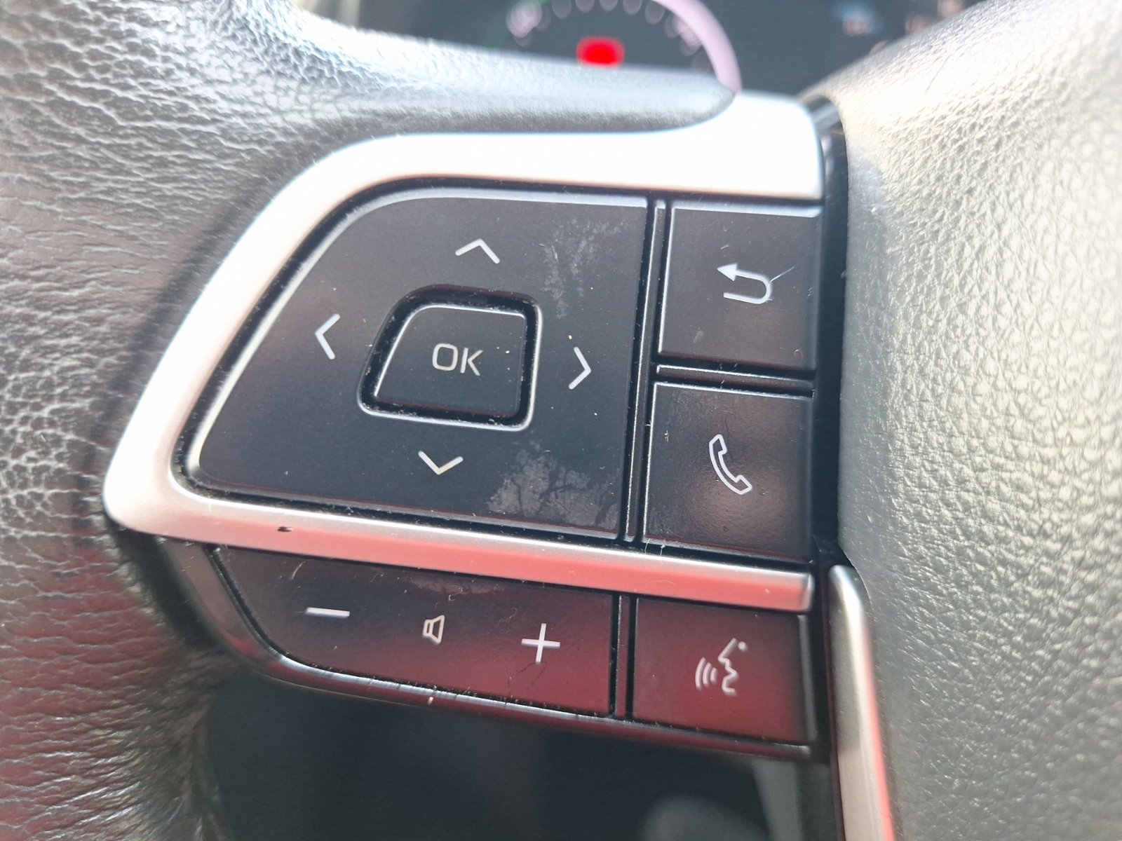 Used 2021 Toyota Sienna XLE FWD image 20