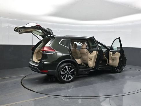 Used 2019 Nissan Rogue SL w/ Premium Package AWD/4WD image 57