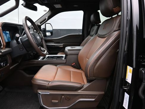 Certified 2024 Ford F350 King Ranch w/ Tremor Off-Road Package AWD/4WD image 21