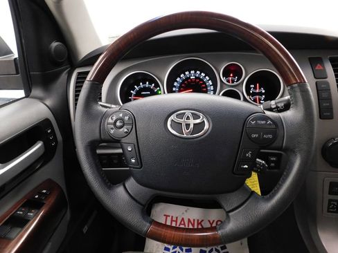 Used 2012 Toyota Sequoia Platinum image 25