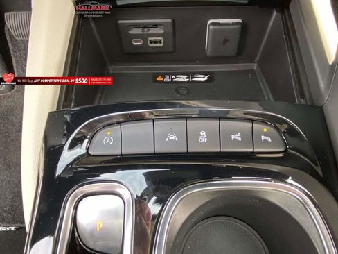 Used 2023 Buick Envision Avenir image 21