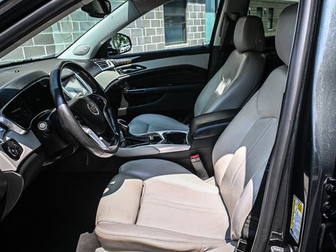 Used 2014 Cadillac SRX Performance w/ Driver Awareness Package AWD/4WD image 8