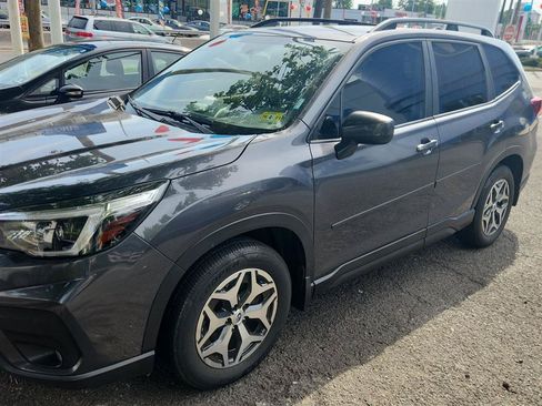 Used 2021 Subaru Forester Premium AWD/4WD image 1