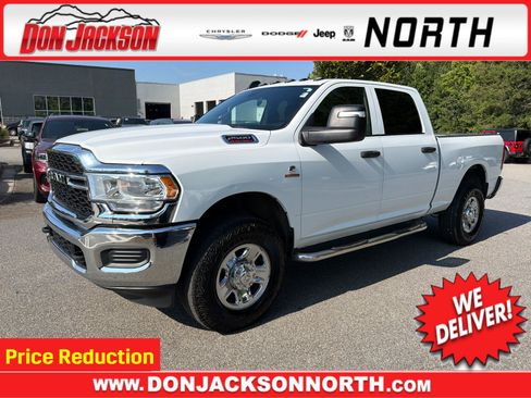 Used 2024 RAM 2500 Tradesman w/ Chrome Appearance Group AWD/4WD image 1