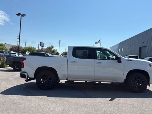 Used 2023 Chevrolet Silverado 1500 RST w/ Protection Package AWD/4WD image 2