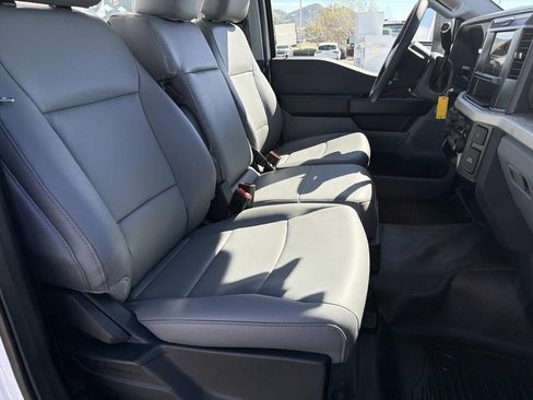 New 2026 Ford F550 2WD Regular Cab Super Duty image 25