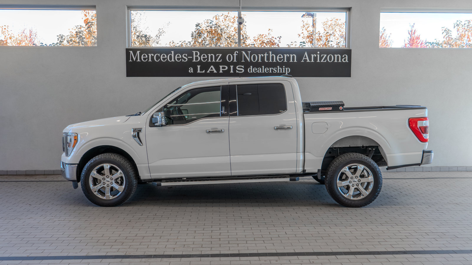 Used 2022 Ford F150 Lariat w/ Max Trailer Tow Package AWD/4WD image 2