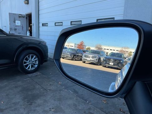 Used 2025 Toyota RAV4 LE image 18