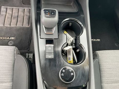 Certified 2023 Nissan Rogue SV AWD/4WD image 27