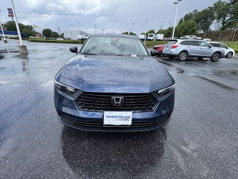 New 2026 Honda Accord SE image 5