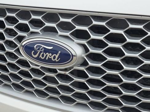 Used 2024 Ford Edge SEL w/ Convenience Package AWD/4WD image 7
