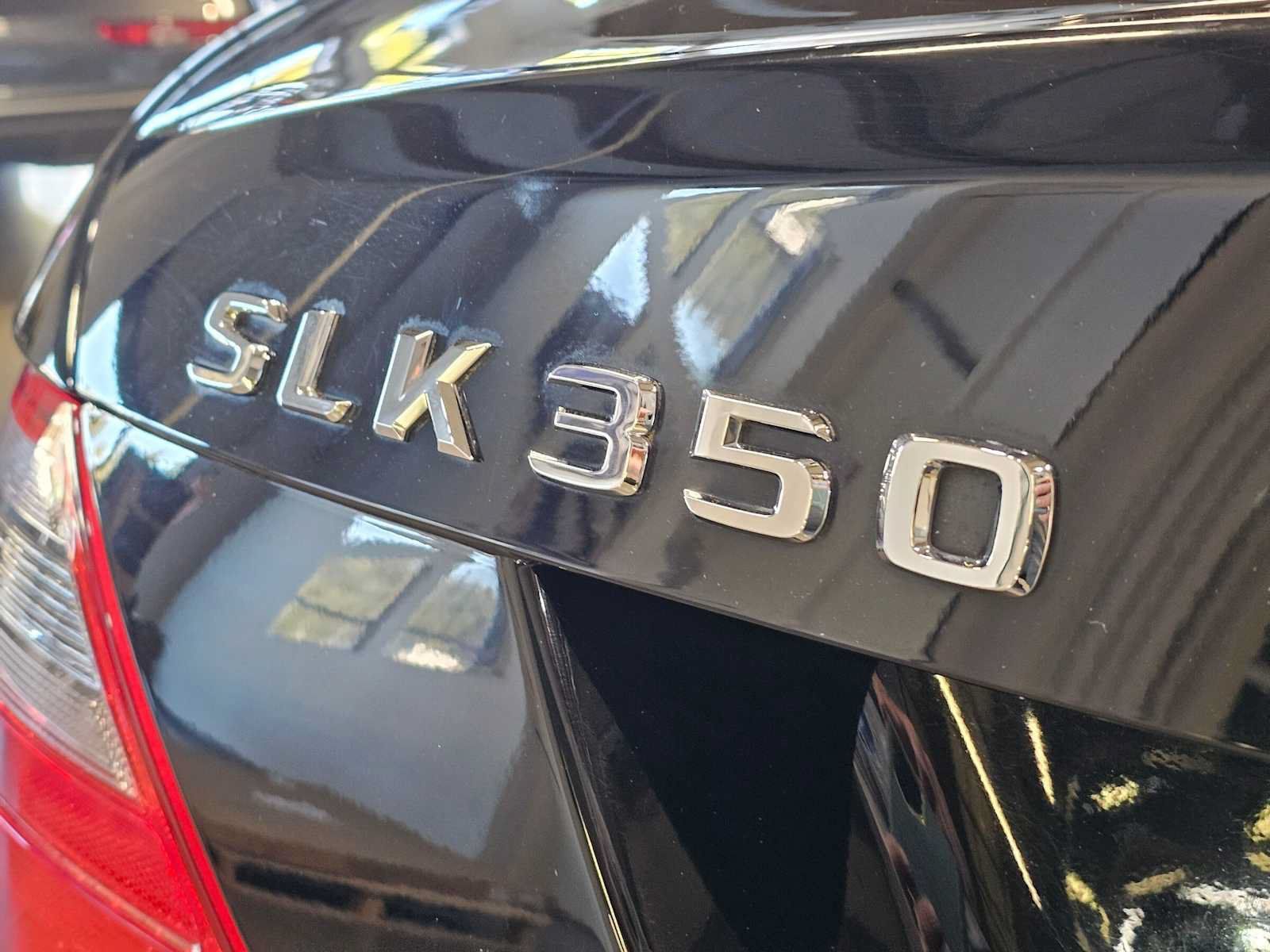Used 2012 Mercedes-Benz SLK 350 image 13