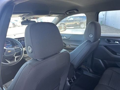New 2026 Chevrolet Equinox LT AWD/4WD image 25