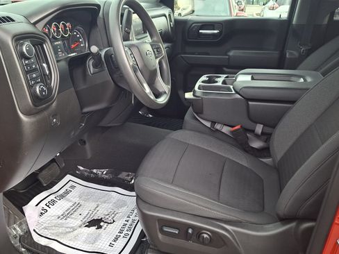 Used 2022 Chevrolet Silverado 1500 Custom w/ Rally Edition AWD/4WD image 9