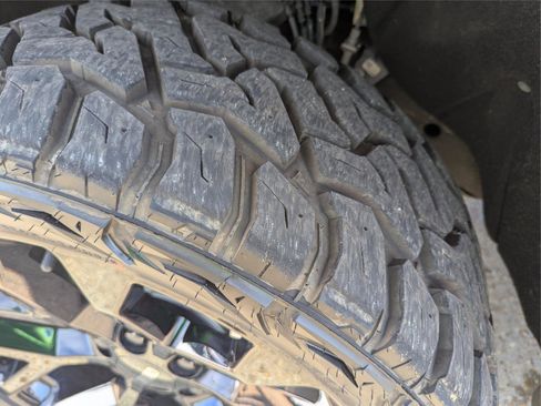 Used 2023 GMC Yukon AT4 w/ Max Trailering Package image 11