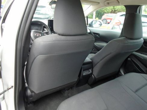 Used 2024 Toyota Corolla LE FWD image 10