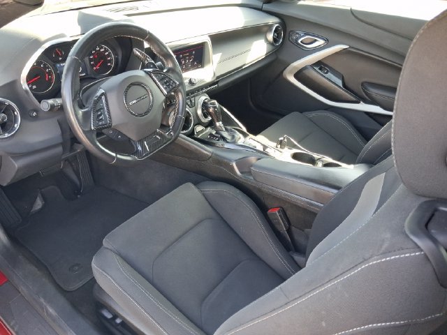 Used 2023 Chevrolet Camaro LT RWD image 6