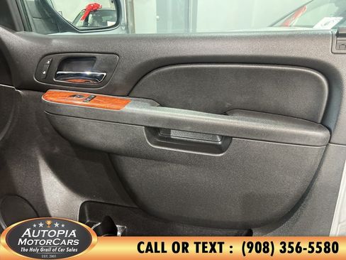 Used 2013 Chevrolet Tahoe LT AWD/4WD image 15