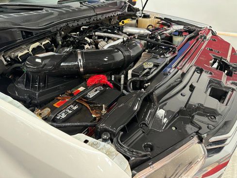 Used 2017 Ford F350 Lariat w/ FX4 Off-Road Package image 89