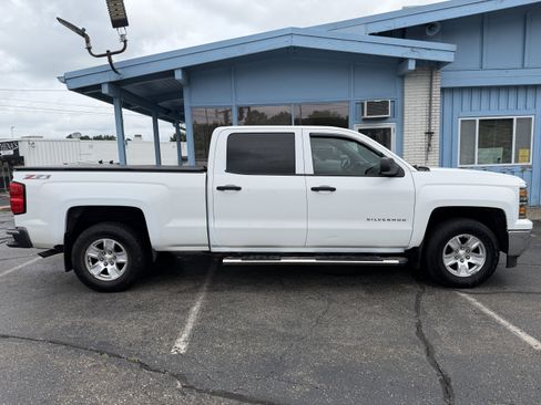 Used 2014 Chevrolet Silverado 1500 LT w/ LT Convenience Package AWD/4WD image 6