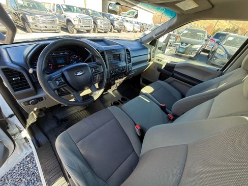 Used 2019 Ford F250 XL w/ Power Equipment Group RWD image 25