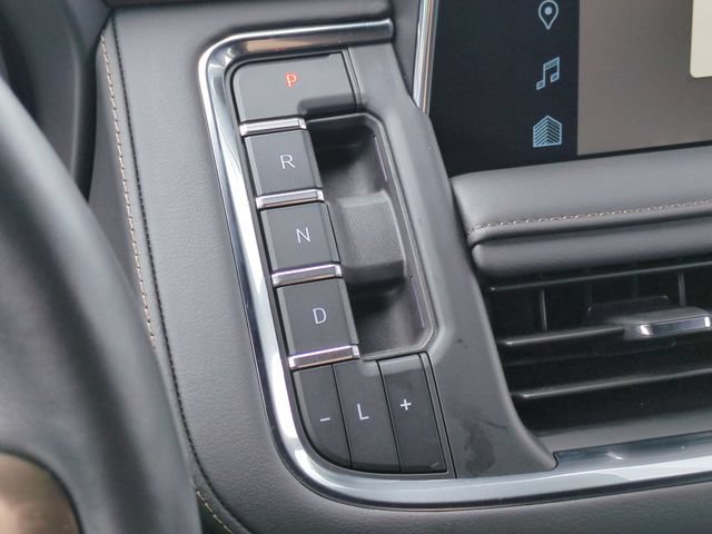 Used 2024 Chevrolet Suburban High Country w/ Advanced Technology Package AWD/4WD image 20