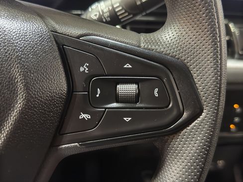 Used 2025 Chevrolet TrailBlazer LT image 24