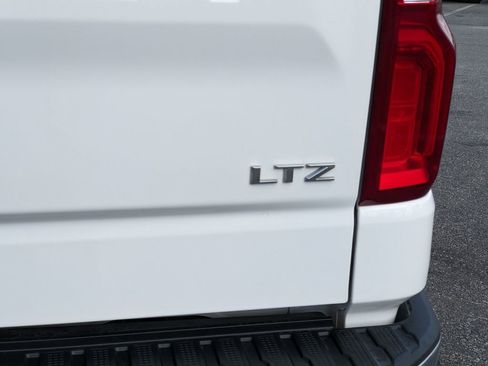 Used 2023 Chevrolet Silverado 1500 LTZ w/ LTZ Convenience Package II image 29