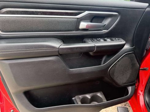 Used 2020 RAM 1500 Big Horn AWD/4WD image 12