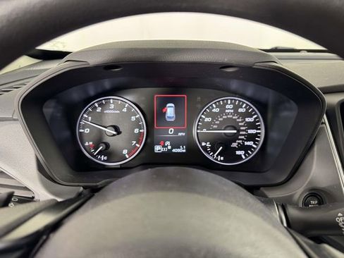 Certified 2025 Subaru Crosstrek 2.0i Premium AWD/4WD image 3