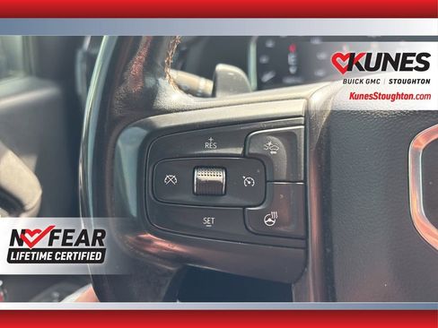 Used 2024 GMC Sierra 1500 AT4 w/ Technology Package AWD/4WD image 19