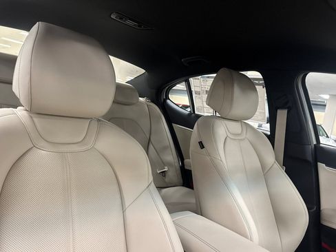 New 2026 Genesis G70 2.5T AWD/4WD image 16