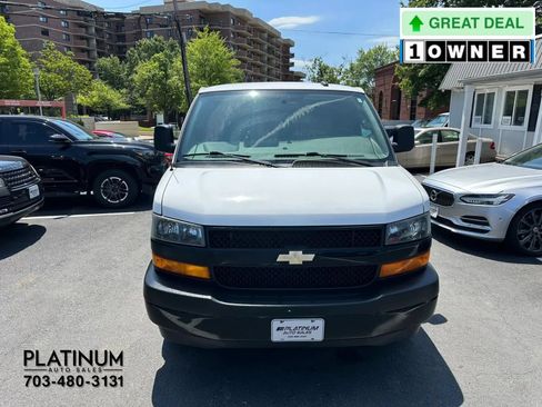 Used 2020 Chevrolet Express 2500 w/ Communications Package RWD image 4