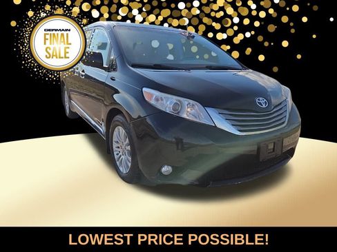 Used 2017 Toyota Sienna XLE image 4