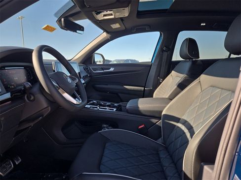 New 2025 Volkswagen Atlas Cross Sport SEL Premium R-Line image 18