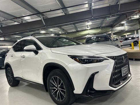 Used 2024 Lexus NX 350 AWD image 1