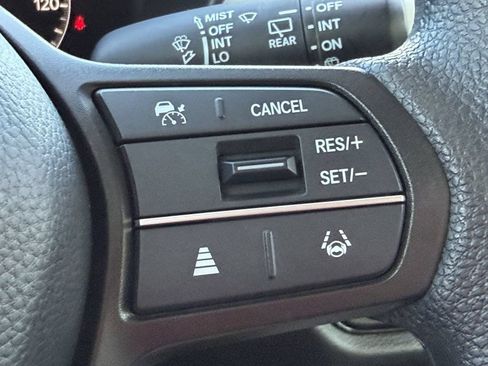 Used 2025 Honda HR-V LX image 30