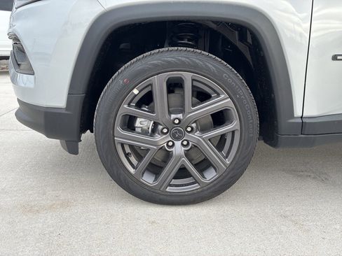 New 2026 Jeep Compass Limited w/ Sun, Sound & Navigation Group image 11