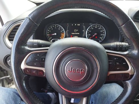 Used 2016 Jeep Renegade 75th Anniversary AWD/4WD image 22