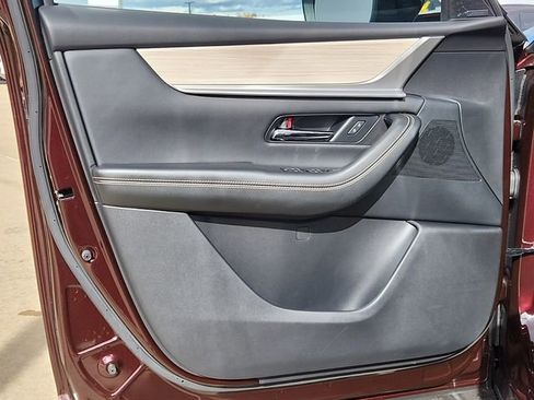 Certified 2025 MAZDA CX-90 Plug-In Hybrid w/Premium Sport image 9