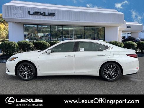 New 2025 Lexus ES 350 w/ Premium Package image 2