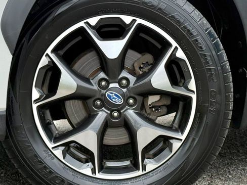 Used 2019 Subaru Crosstrek 2.0i Premium w/ Moonroof Package AWD/4WD image 22